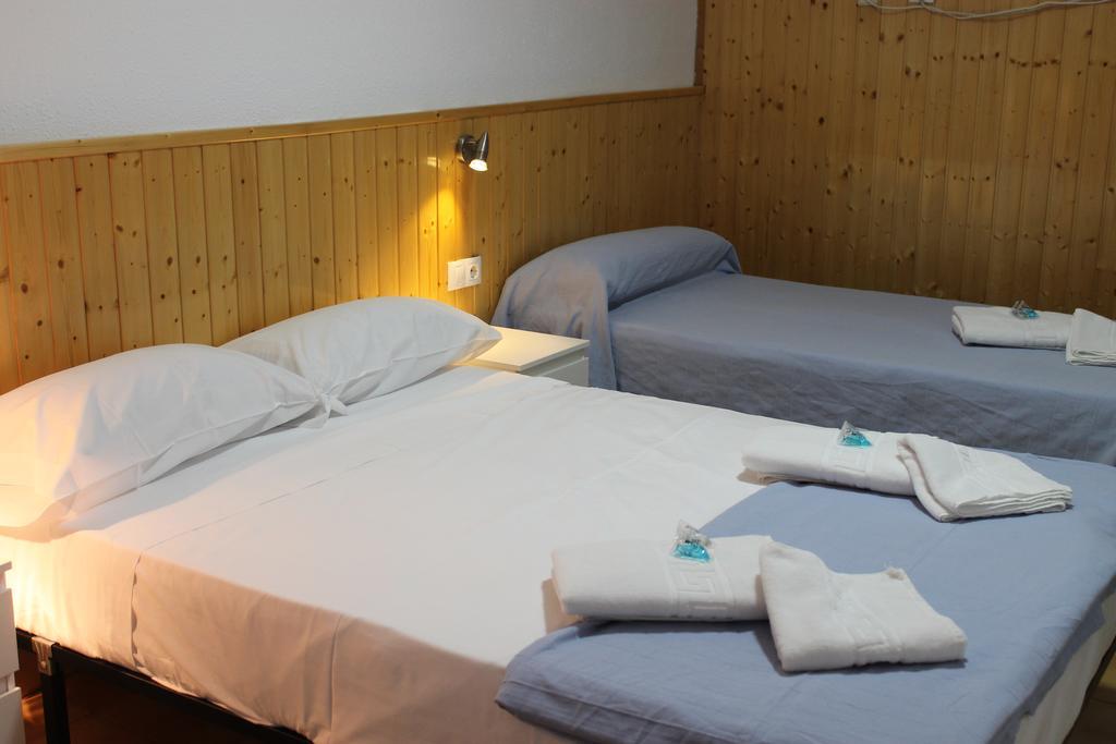 Hostal Amantes De Теруел Екстериор снимка