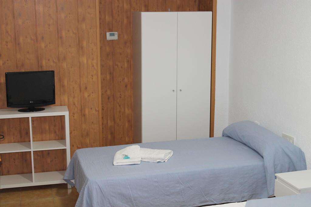 Hostal Amantes De Теруел Екстериор снимка
