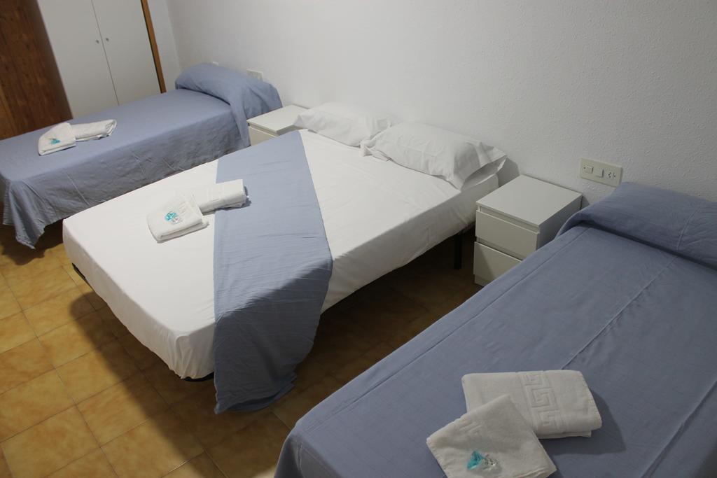 Hostal Amantes De Теруел Екстериор снимка